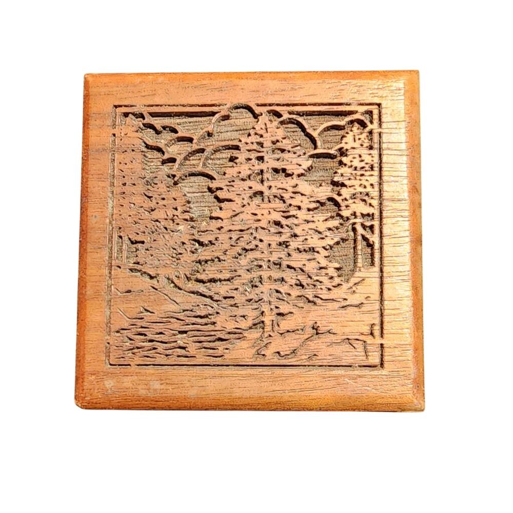 Vintage Laser engraved Walnut‎ block Tree nature scene music box plays Evergreen